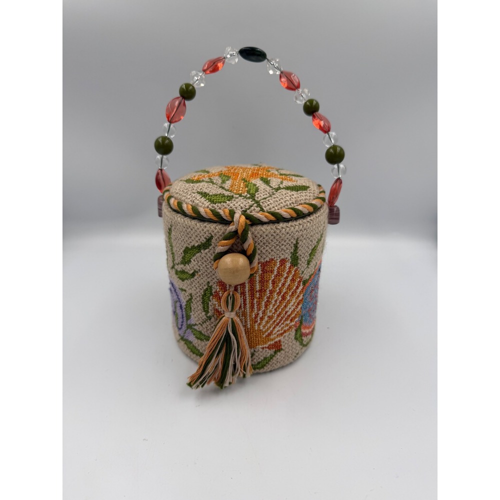 Vintage Needlepoint Seashell Bucket Bag Beaded Handle Nautical Tassel Handbag